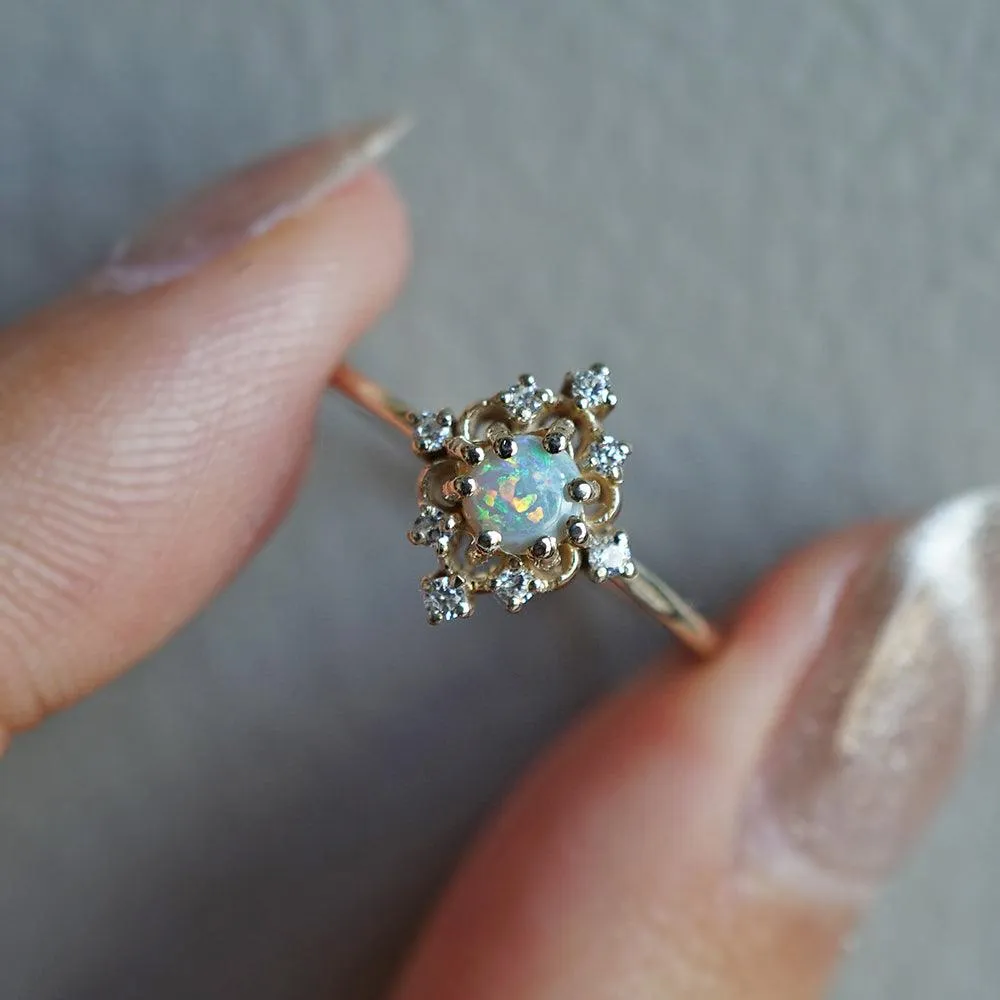 14K Opal Venetian Ring