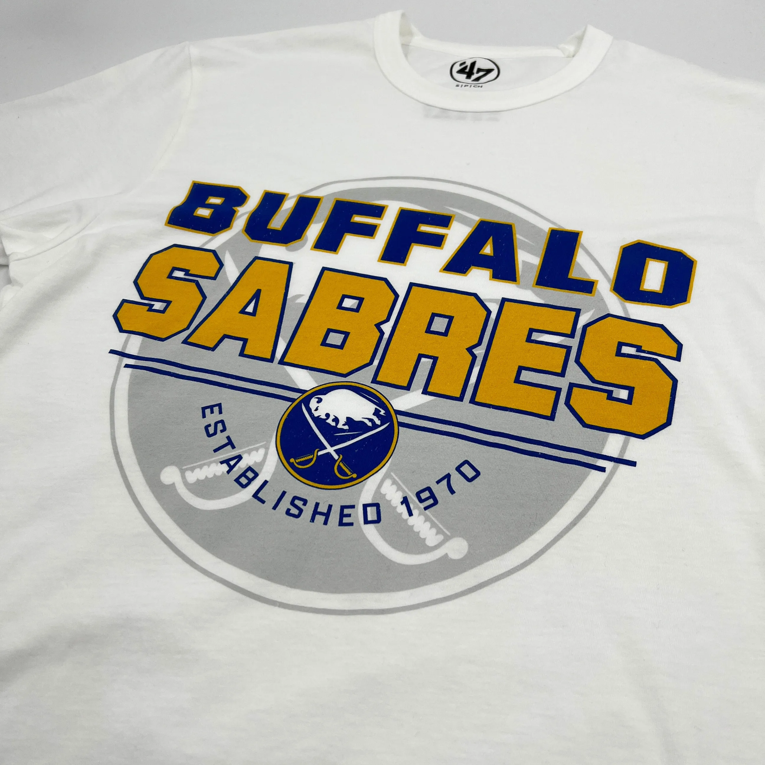 '47 Brand Buffalo Sabres White Wash Short Sleeve Shirt