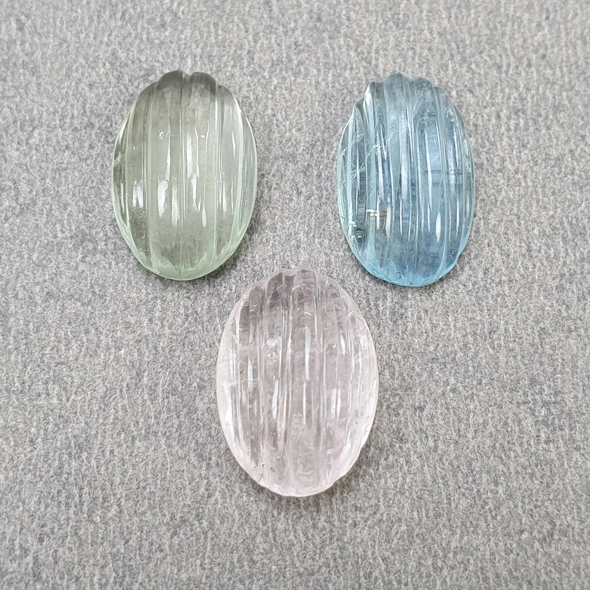 Blue Green AQUAMARINE & Pink MORGANITE Gemstone Carving : 16.00cts Natural Untreated Oval Shape 15*10mm 3pcs (With Video)