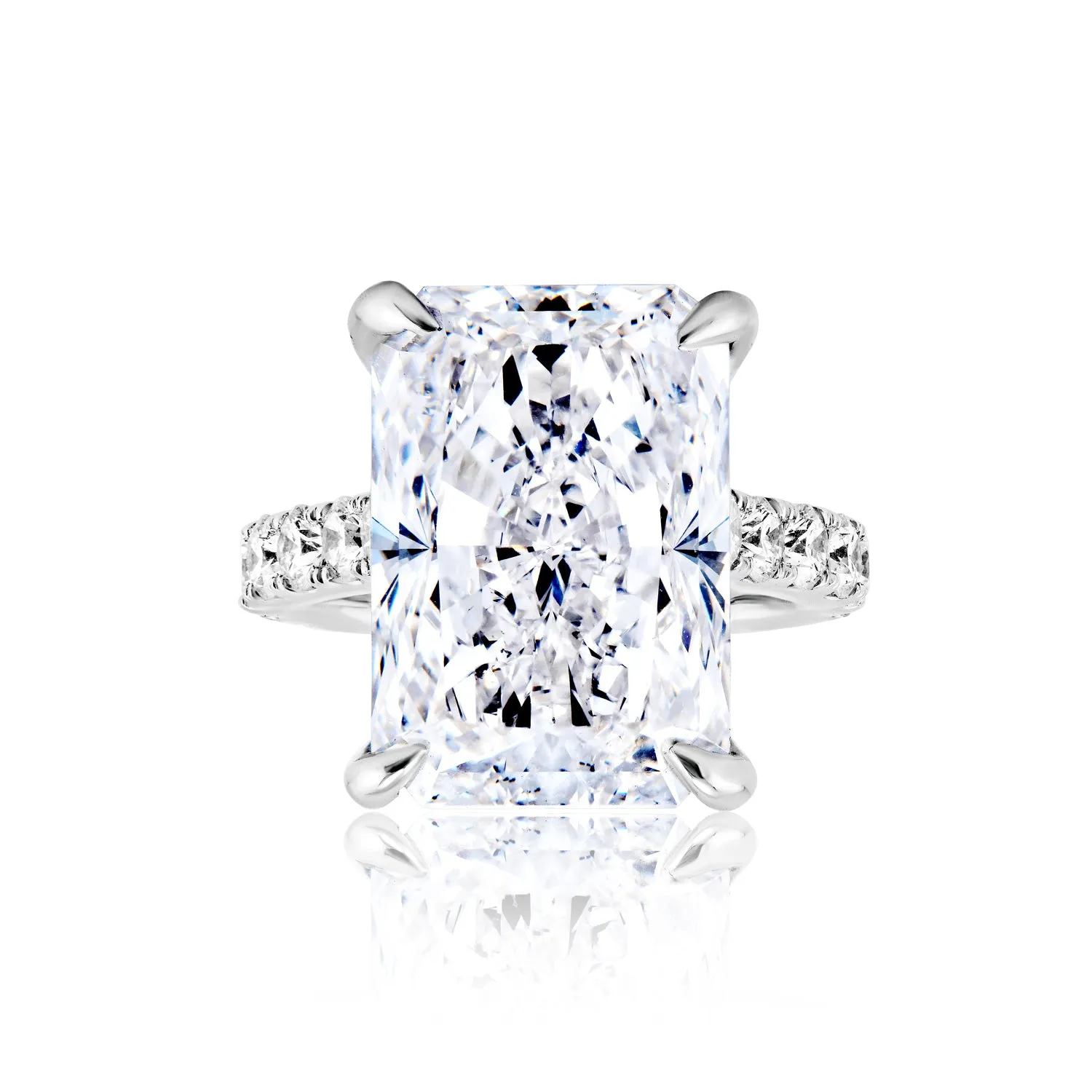 Loraine 19 Carat G VS2 Radiant Cut Lab-Grown Diamond Engagement Ring in 14k White Gold