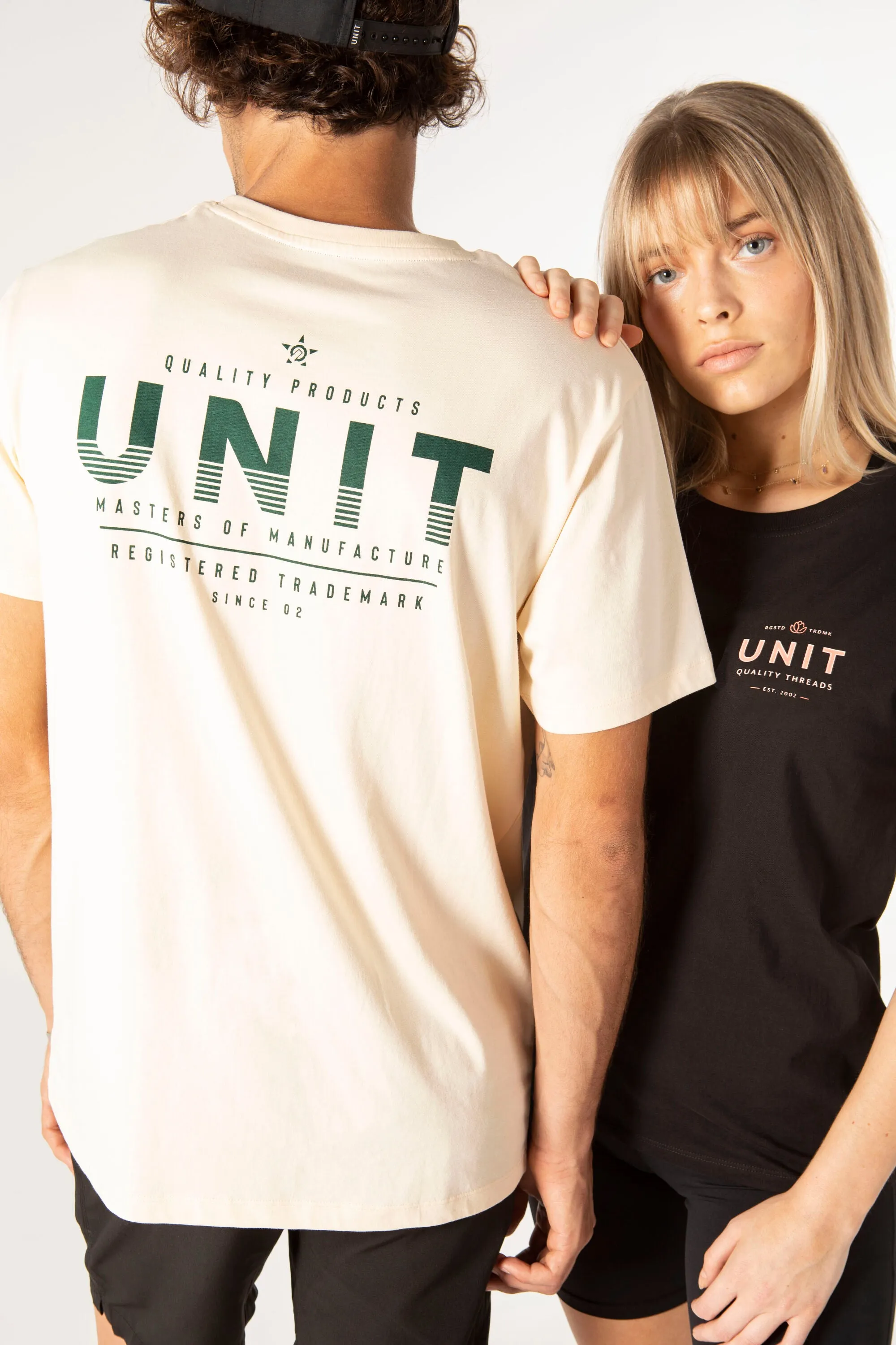 UNIT Bermuda Tee