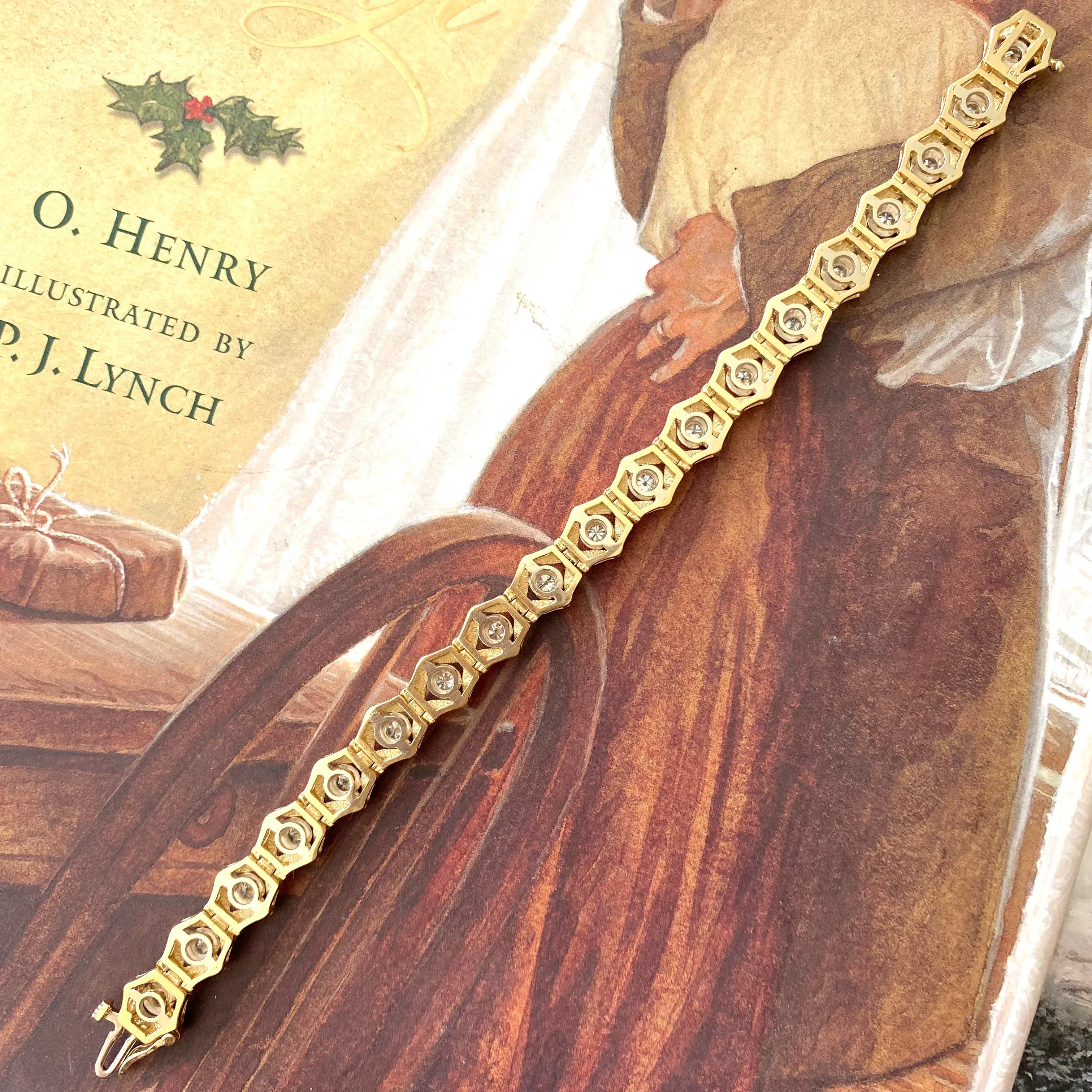 Vintage 14K Yellow Gold Hexagonal Links Diamond Bracelet