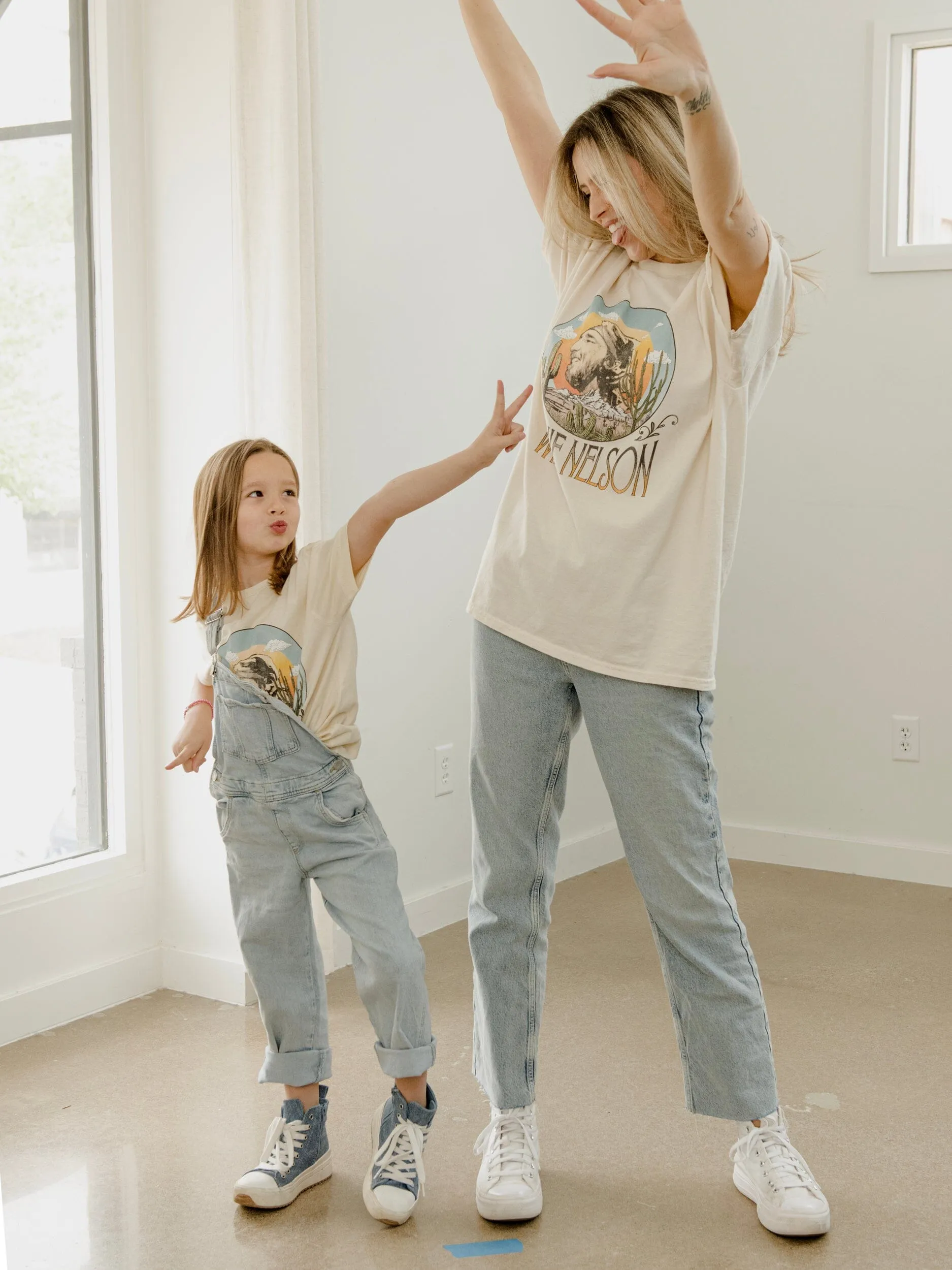 Willie Nelson In The Sky Off White Thrifted Tee