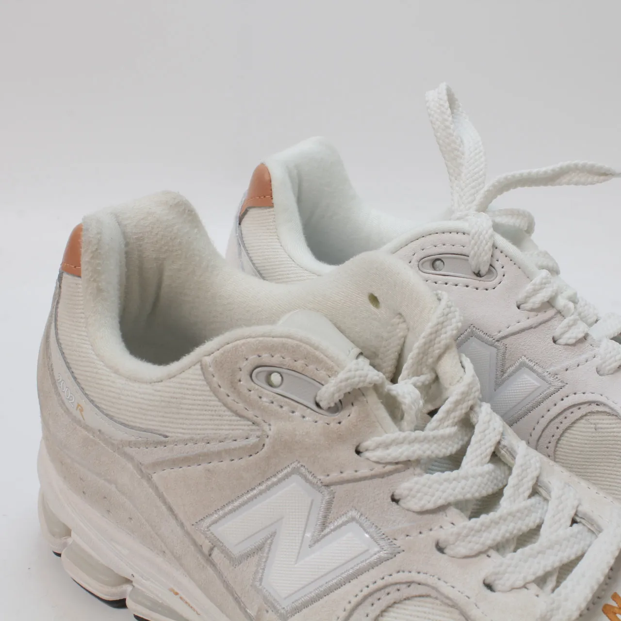 Womens New Balance 2002 Reflection White Uk Size 6